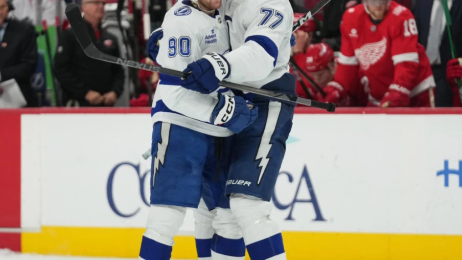 Janis Moser marque son premier but en un an pour Tampa Bay Lightning