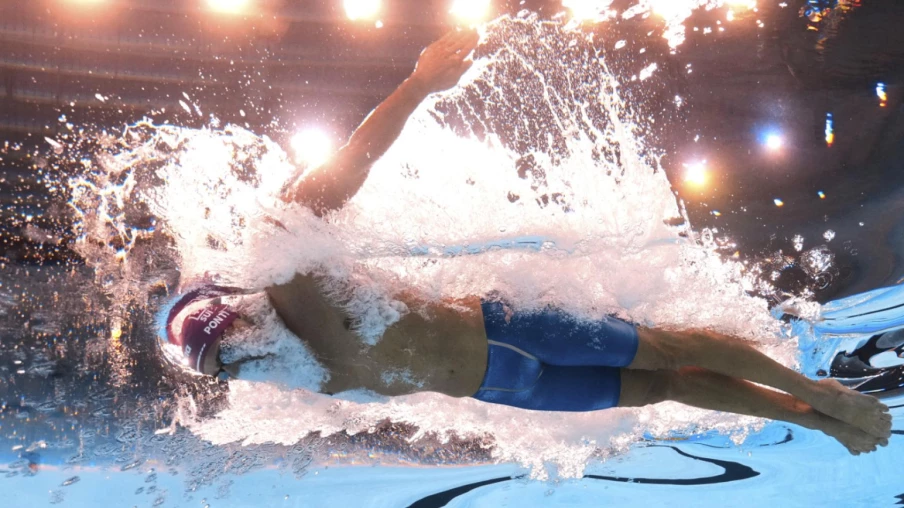 Noè Ponti 2e du 200 m papillon à Westmont en coupe du monde (1'49''32)