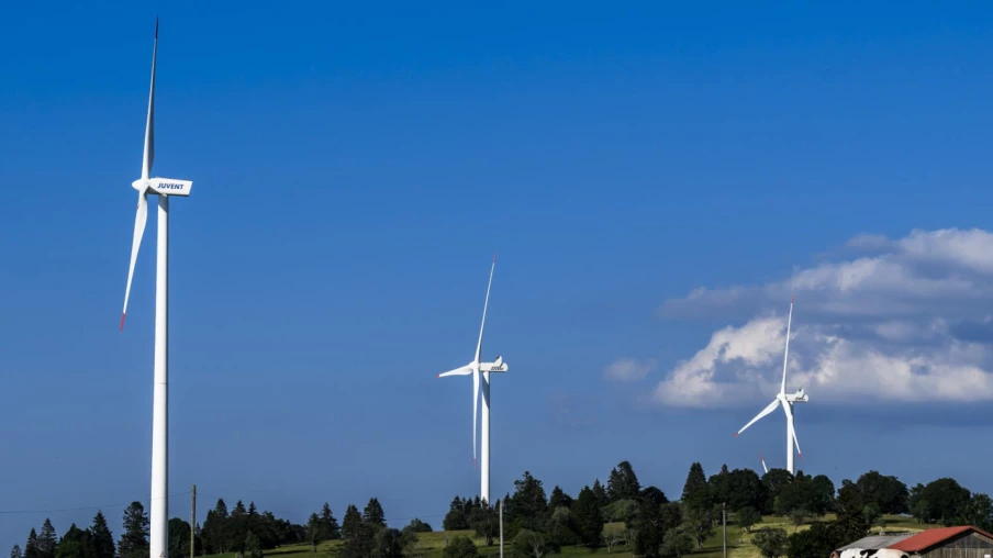 Conseil fédéral : rejet de deux initiatives ciblant les éoliennes