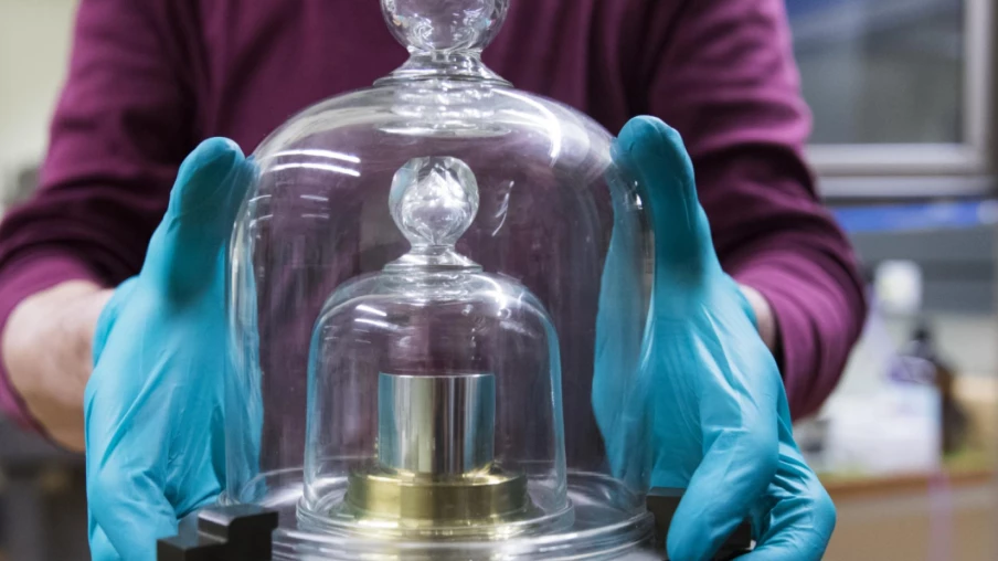 Depuis 150 ans, la Suisse mesure en mètres et pèse en kilos