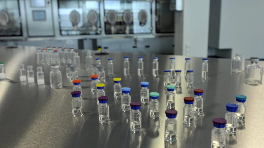 Roche revoit à la baisse l'impact des biosimilaires sur ses revenus