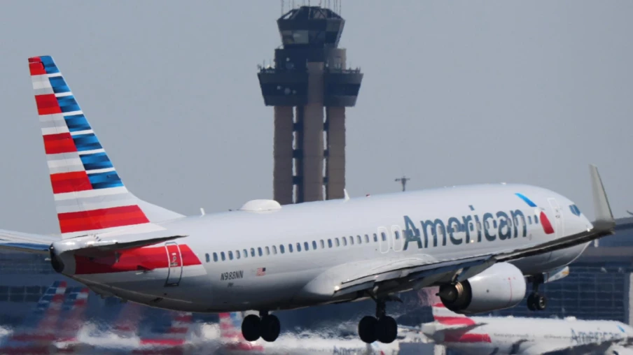 American Airlines : perte nette de 114 M$ au T3, moins que prévu