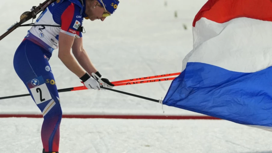 Julia Simon condamnée à 3 mois avec sursis pour fraude carte bancaire