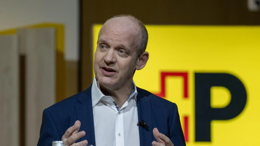 La Poste prévoit une baisse significative de son bénéfice en 2025