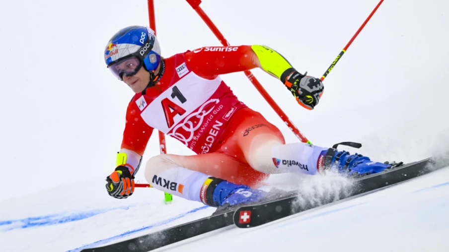 Marco Odermatt reprend la main en géant à Sölden