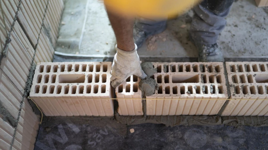 Suisse 2025 : légère hausse des salaires effectifs (+1,2%)