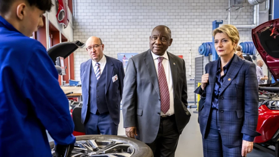 Cyril Ramaphosa termine sa visite d'État en Suisse orientale