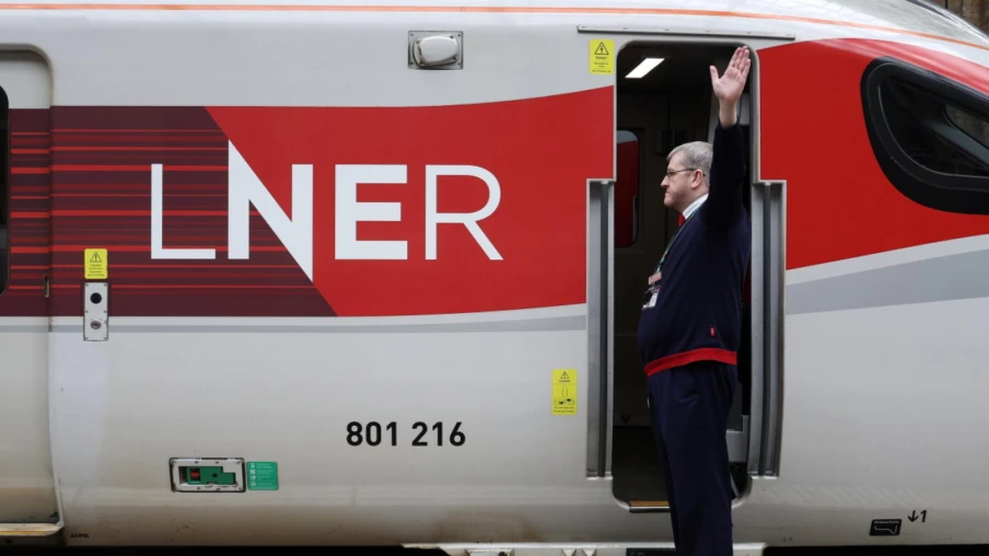 Attaque au couteau dans un train en Angleterre : dix blessés