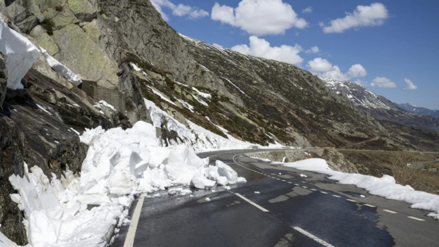 Plusieurs cols alpins suisses fermés pour l'hiver