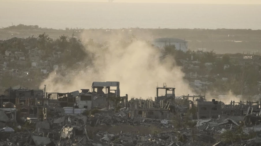 Raids israéliens: la défense civile de Gaza fait état de 19 morts