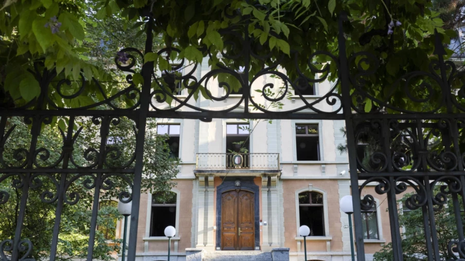 Médecin de famille condamné pour négligence après rupture d'anévrisme