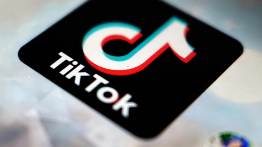 TikTok: enquête à Paris sur la possible promotion du suicide