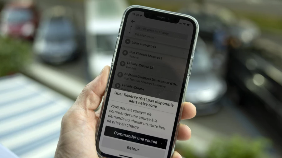 Berne étudie autorisation obligatoire pour chauffeurs Uber et VTC