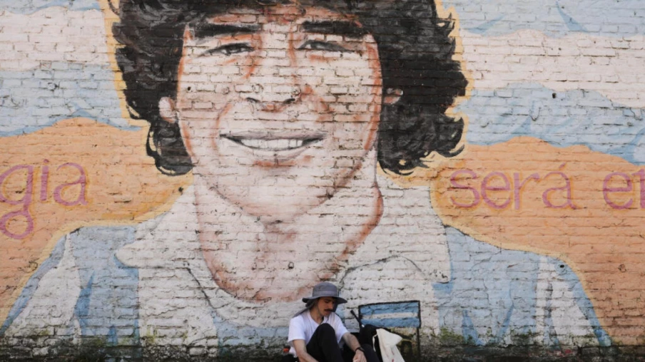 Nouveau procès pour la mort de Maradona fixé au 17 mars 2026