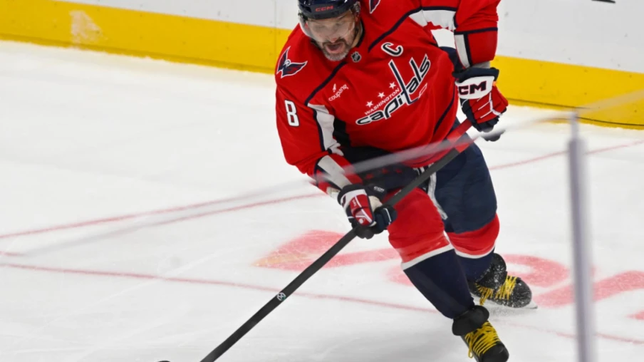 NHL : Ovechkin franchit la barre des 900 buts