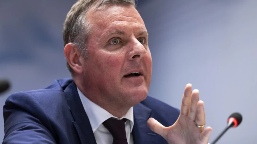 Suisse - UE: les négociateurs ont paraphé les accords du paquet à Berne