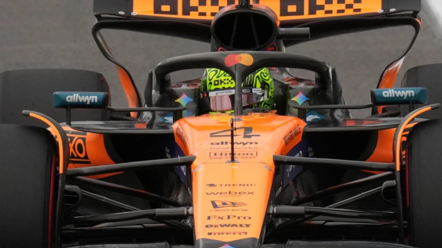 Lando Norris remporte le sprint du GP de Sao Paulo à Interlagos