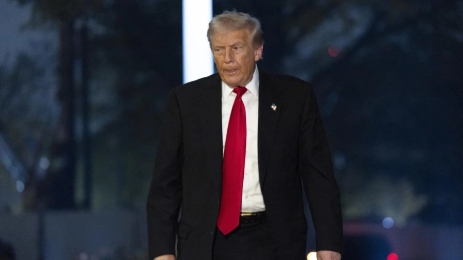 Trump proclame une semaine de l'anti-communisme et vise la gauche