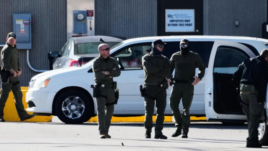 Juge fédéral ordonne libération sous caution de migrants en Illinois