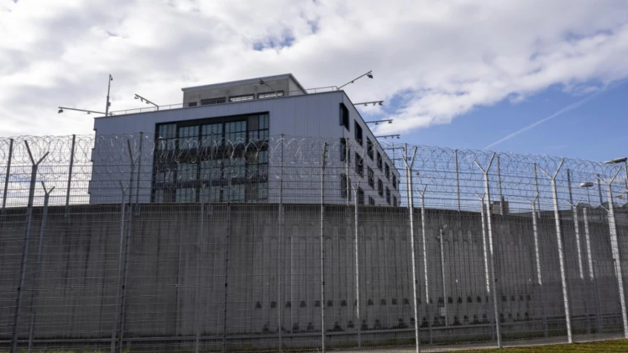 Champ-Dollon : détenue retrouvée morte dans sa cellule, enquête ouverte