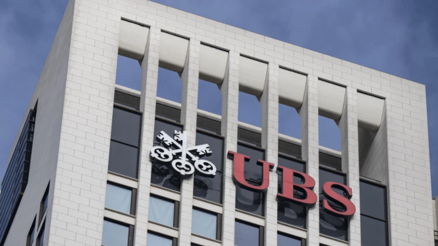 UBS boucle son programme de rachat d'actions à 1,6 milliard