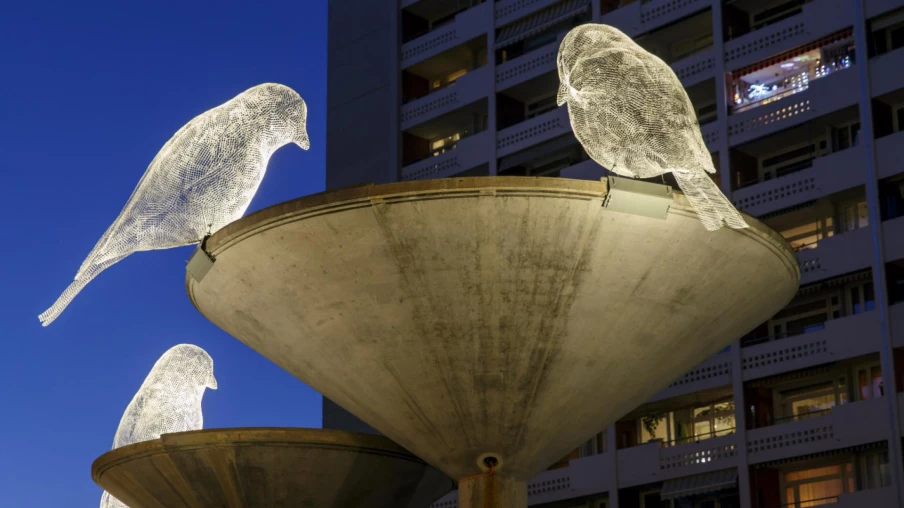 Illuminations de Noël à Carouge: bestiaire et ruban lumineux