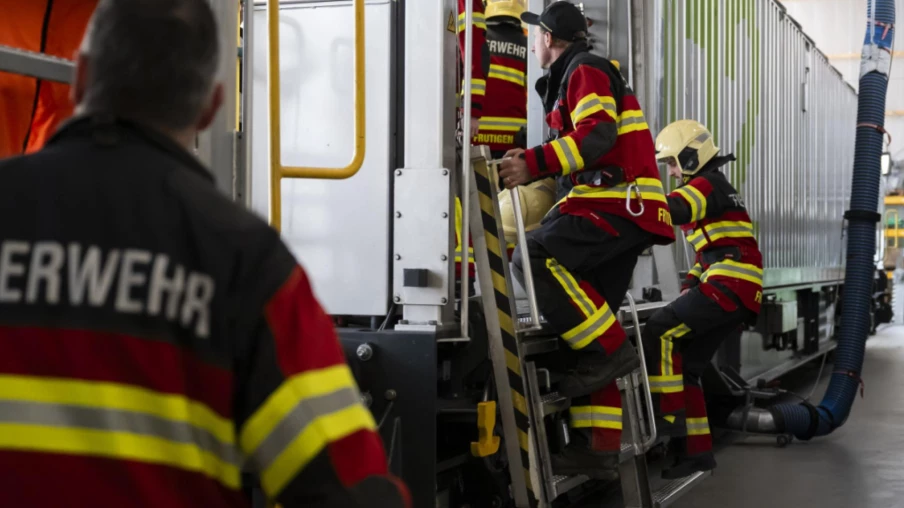 Exercice de sauvetage réussi au tunnel Lötschberg : 1 000 mobilisés