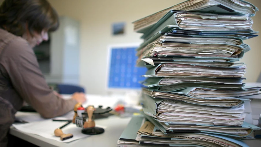 Suisse sommée de réduire le fardeau administratif et la bureaucratie