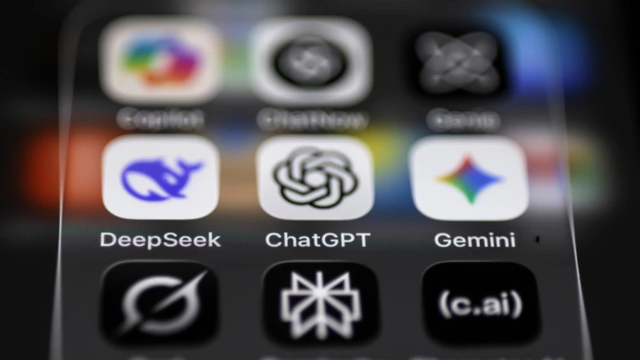 Un tiers des dirigeants utilisent l'IA au quotidien, selon Vistaprint