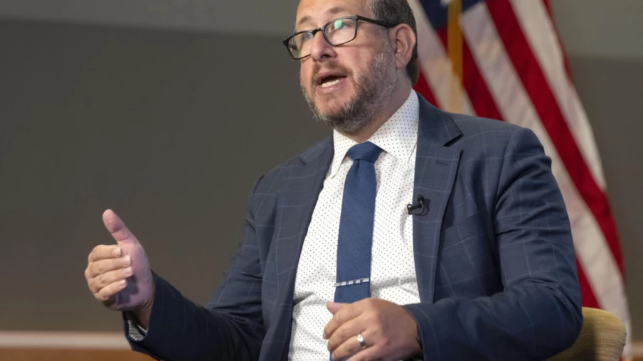 Les États-Unis vont réexaminer les cartes vertes des pays sensibles