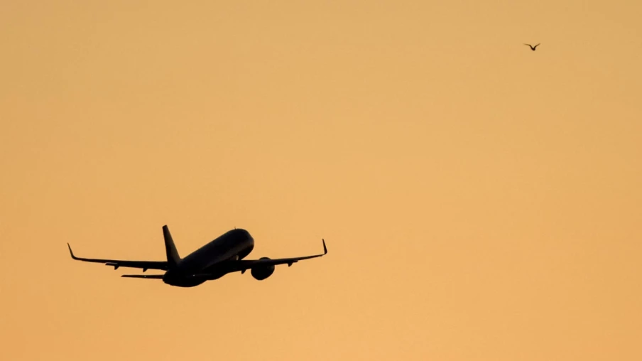 69% des expulsions décidées en 2024 exécutées en Suisse, selon le SEM