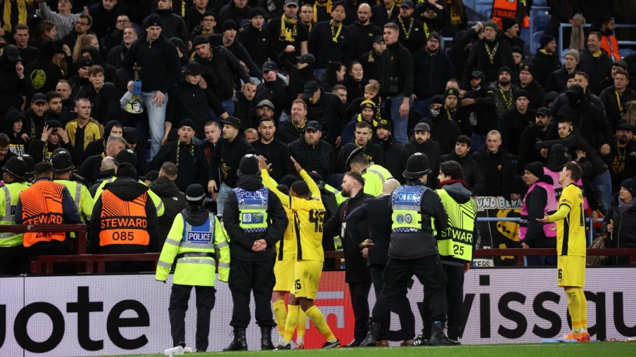 5 ans d'interdiction de stade pour fans des Young Boys en Angleterre