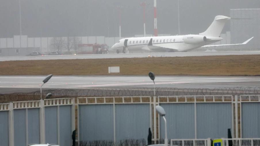 Poutine reçoit Witkoff à Moscou pour des pourparlers sur l'Ukraine