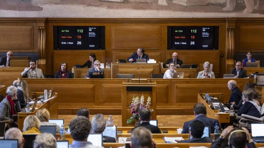 Budget bernois 2026: centre-droit, excédent et écoles épargnées