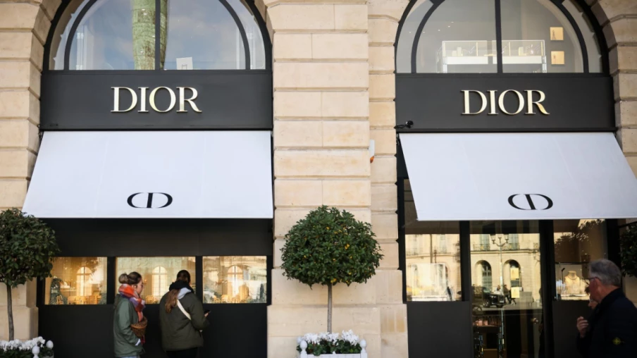 Enquêtes sur le luxe italien: exploitation chez les sous-traitants