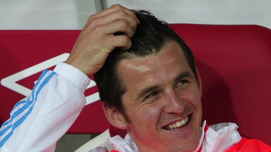 Joey Barton condamné à 6 mois avec sursis pour messages sur X