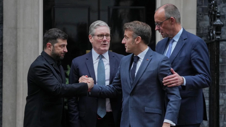 Zelensky à Londres: alliés européens solidaires mais sceptiques