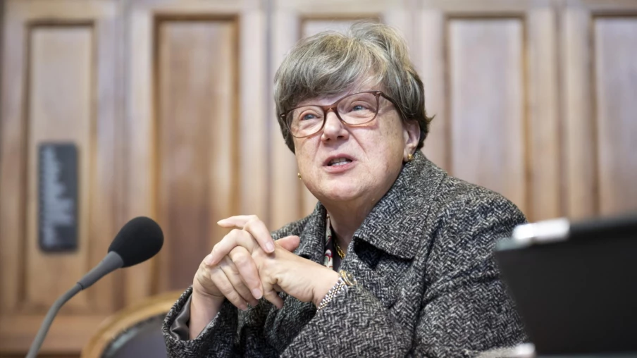 Le Parlement suisse s'oppose à la fin des adoptions internationales