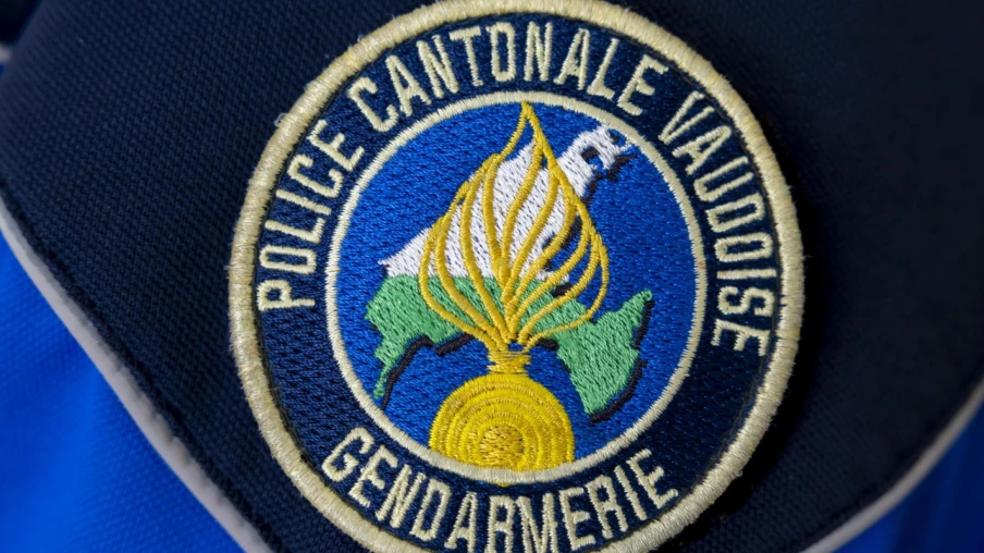 Collision frontale mortelle à Ballaigues (VD) : conducteur décédé