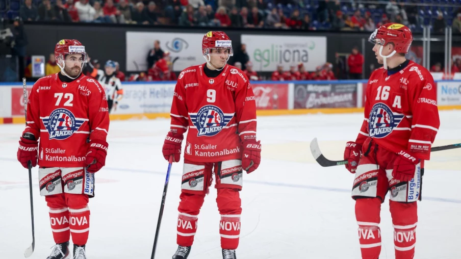 Le défenseur Mika Henauer signe deux ans à Genève-Servette (2026/27)