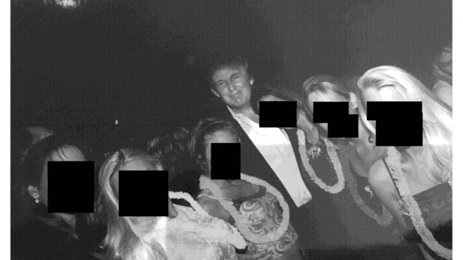 Affaire Epstein : photos récentes de Trump et Clinton publiées