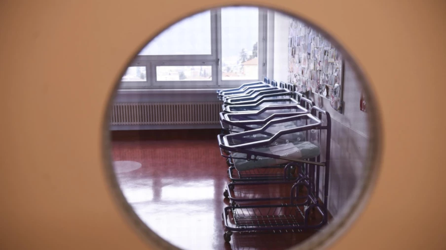 Jura: 579 naissances en 2024, natalité pour la première fois sous 600