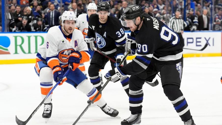 Nino Niederreiter: victoire 5-1 pour son 1000e match avec les Jets