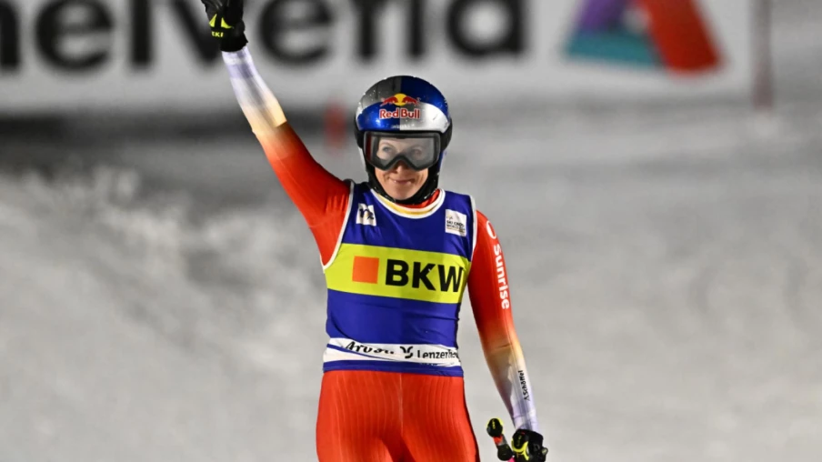 Fanny Smith prudente à Arosa, Lenherr et Détraz forfaits