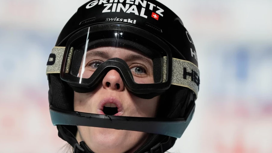 Slalom nocturne de Courchevel : Rast 2e, Shiffrin signe son 105e succès