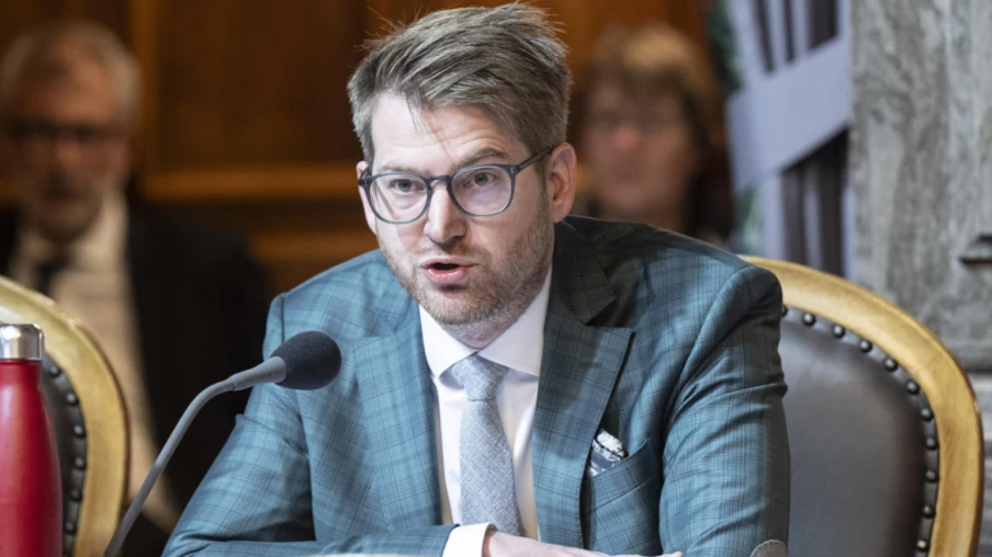 Conseil des États valide des coupes dans l'asile et la formation