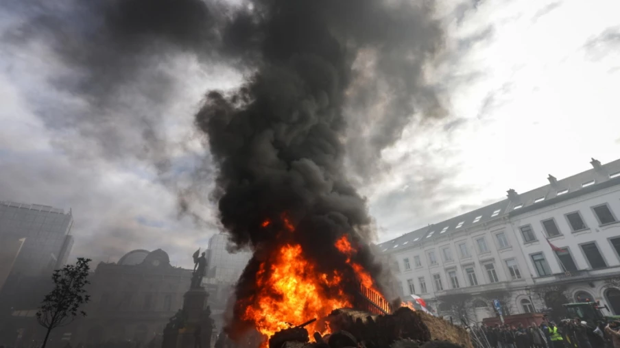 Macron obtient un report d'un mois pour l'accord UE-Mercosur