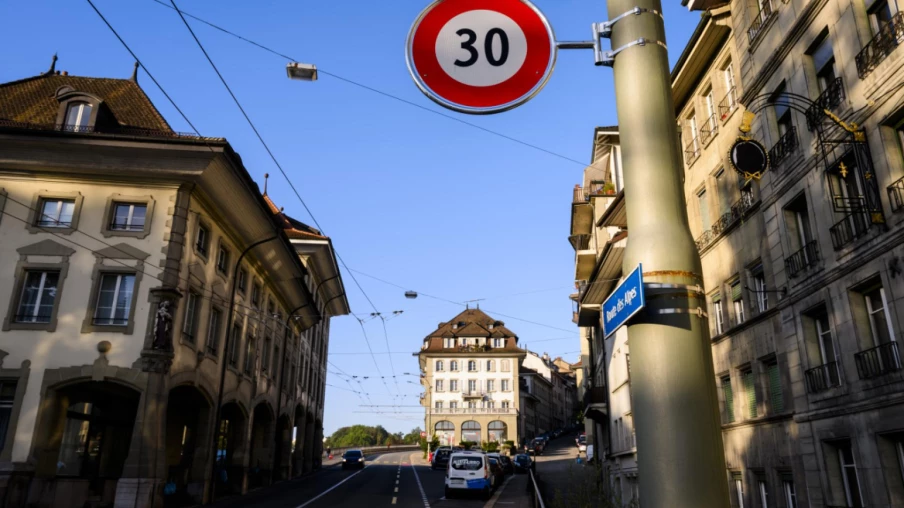 Fribourg: sur le réseau cantonal, le 30 km/h restera l'exception