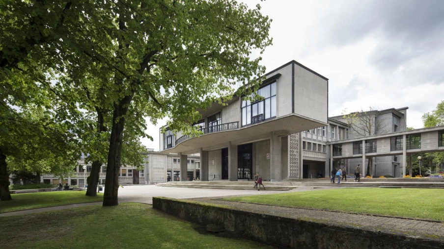 Fribourg sélectionne 18 projets de R&D artistique pour résidences 2026