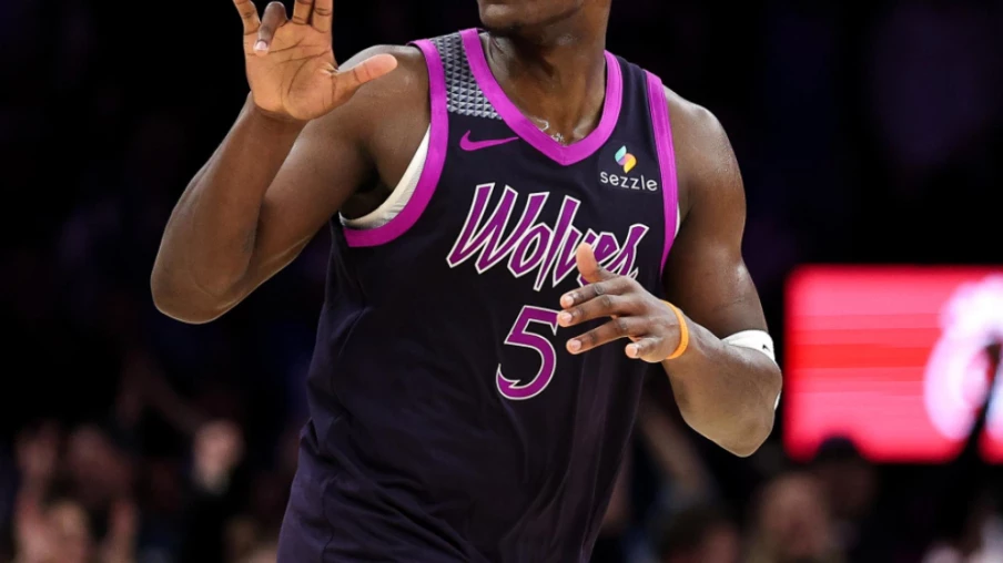 Le Thunder perd 112-107 à Minnesota, Anthony Edwards brille